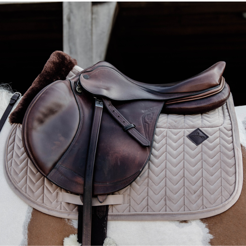 Saddle Pad Velvet Jumping, Skin Friendly