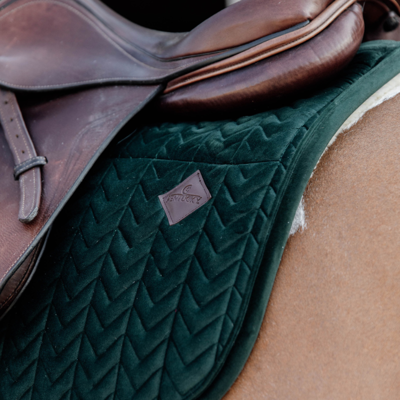 Saddle Pad Velvet Jumping, Skin Friendly